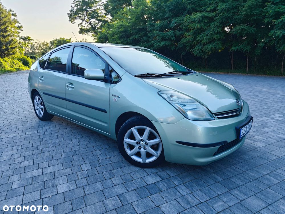 Toyota Prius 1.5 VVT-i Sol - 7