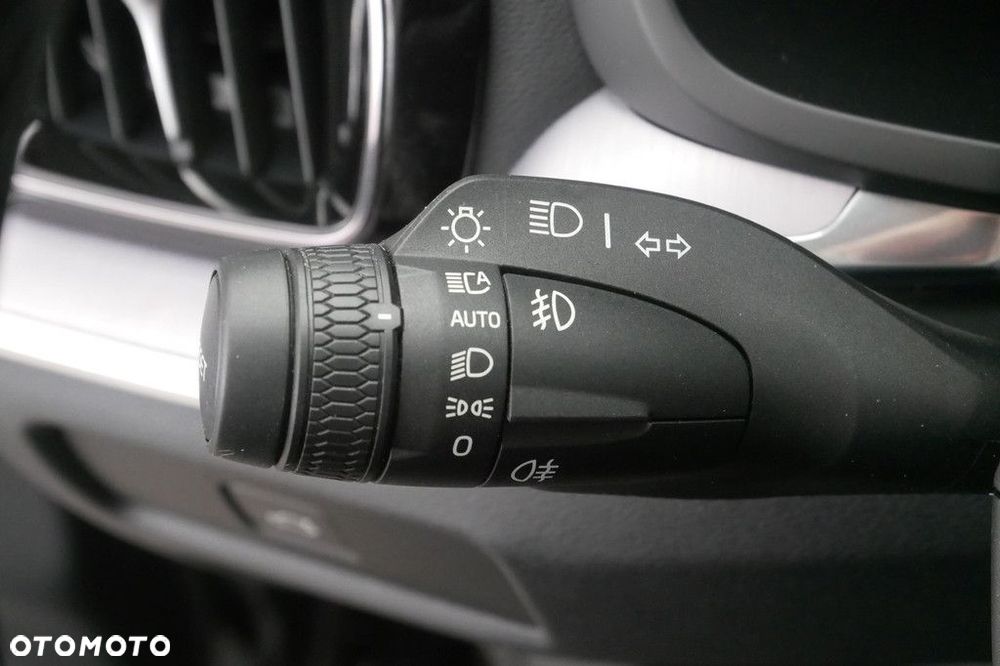 Volvo V60 - 25