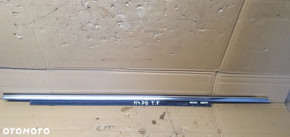 Listwa zgarniająca drzwi chrom prawy przód przednia prawa Audi A4 B8 8K0853284G - 4