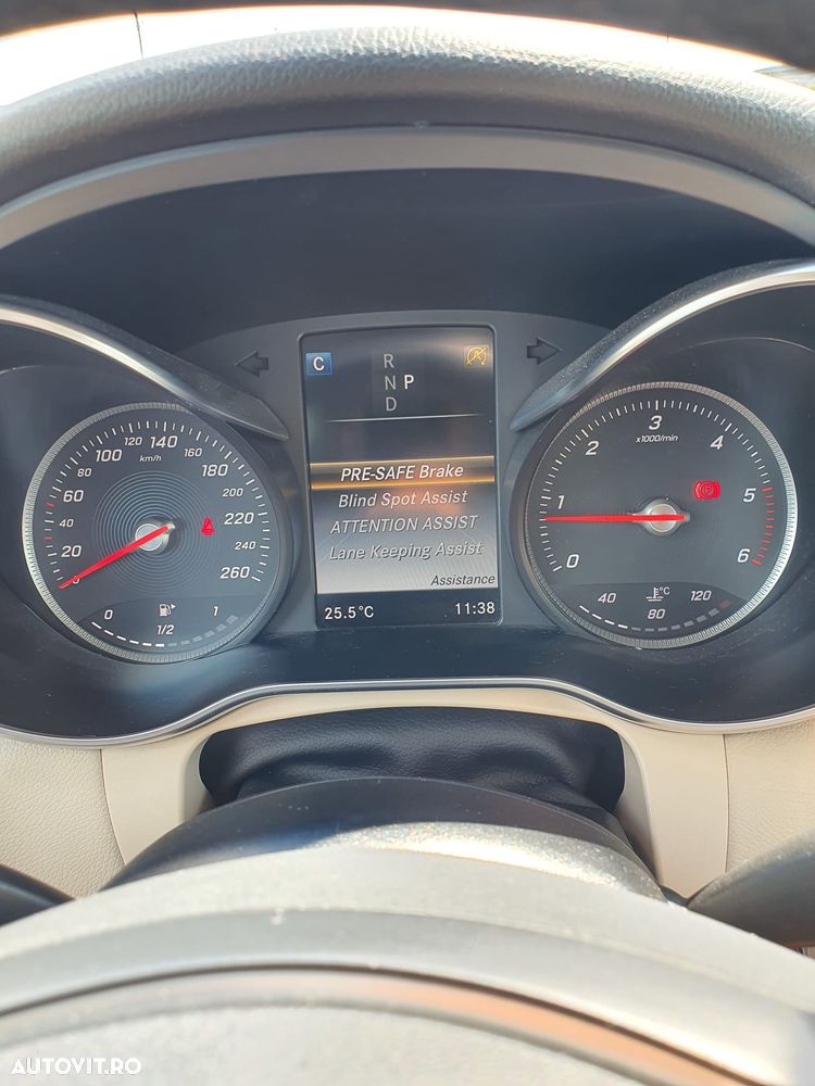 Mercedes-Benz GLC - 16