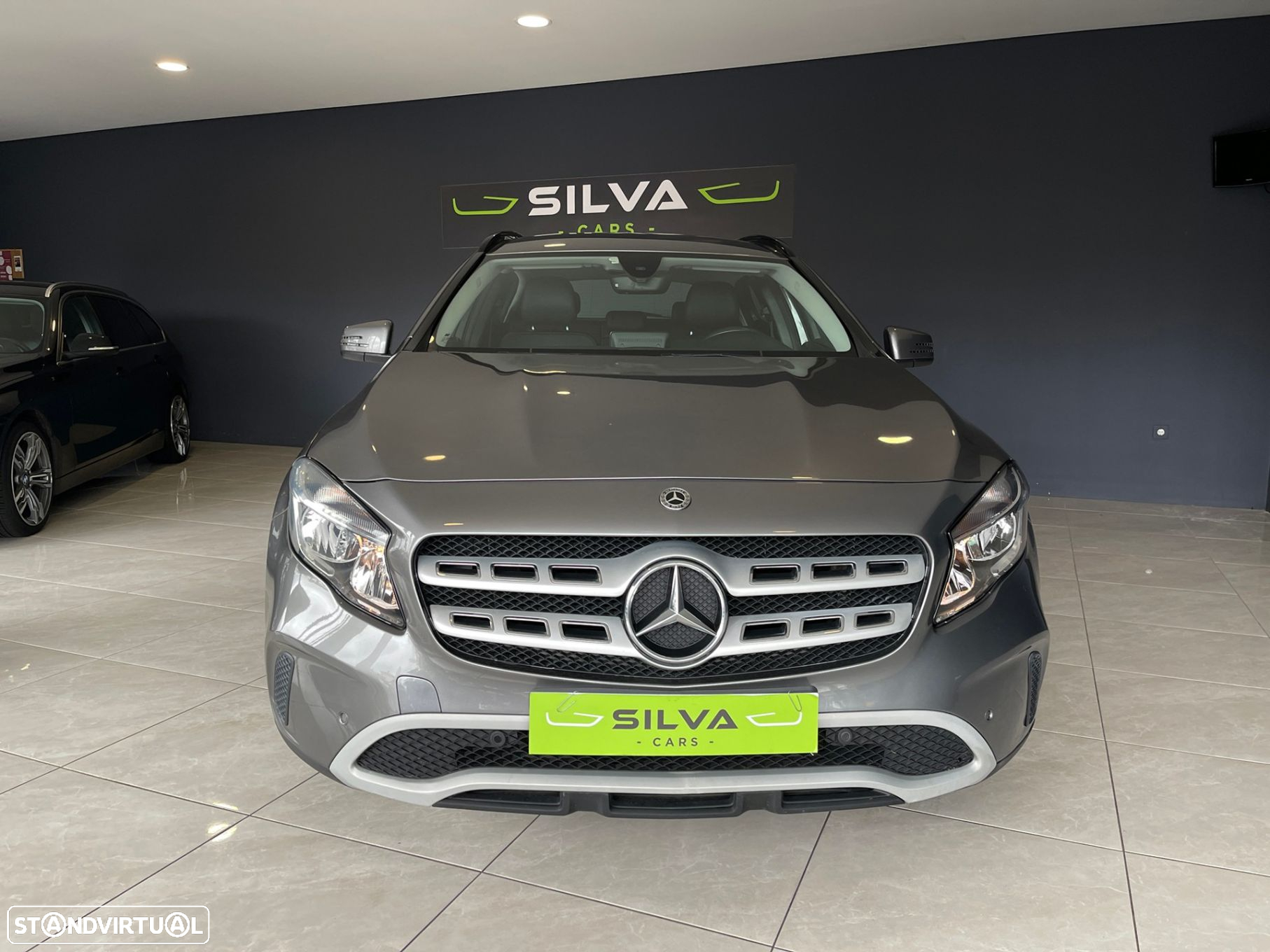 Mercedes-Benz GLA 200 d Urban - 2