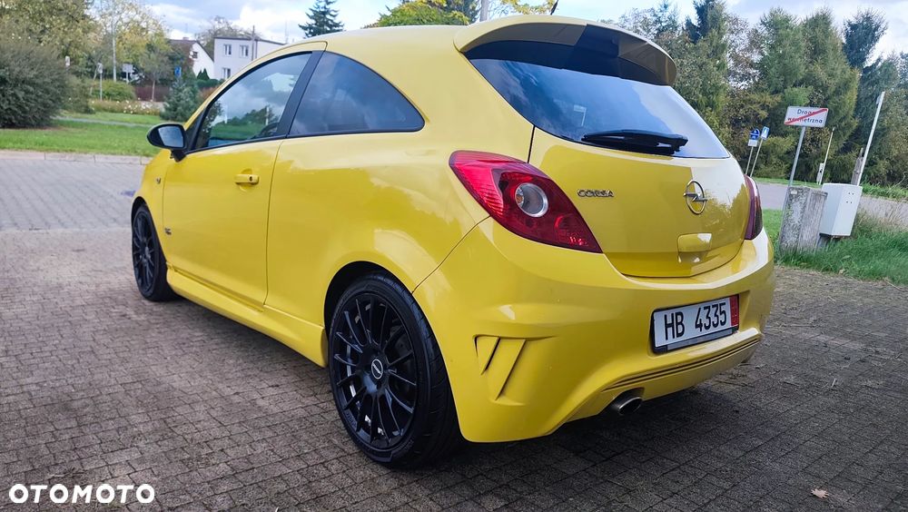 Opel Corsa 1.2 16V Sport - 21