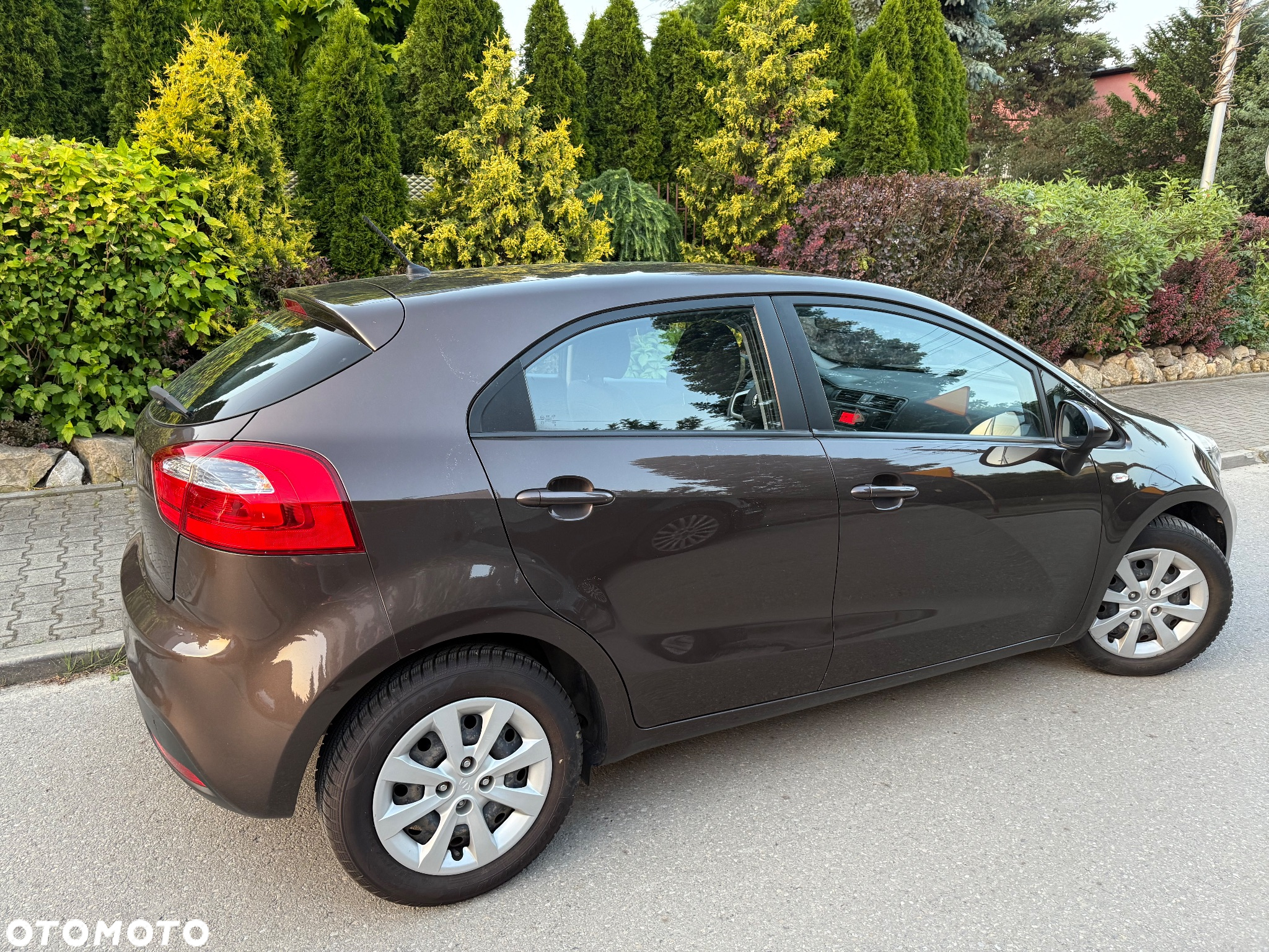 Kia Rio 1.2 Edition 7 - 14