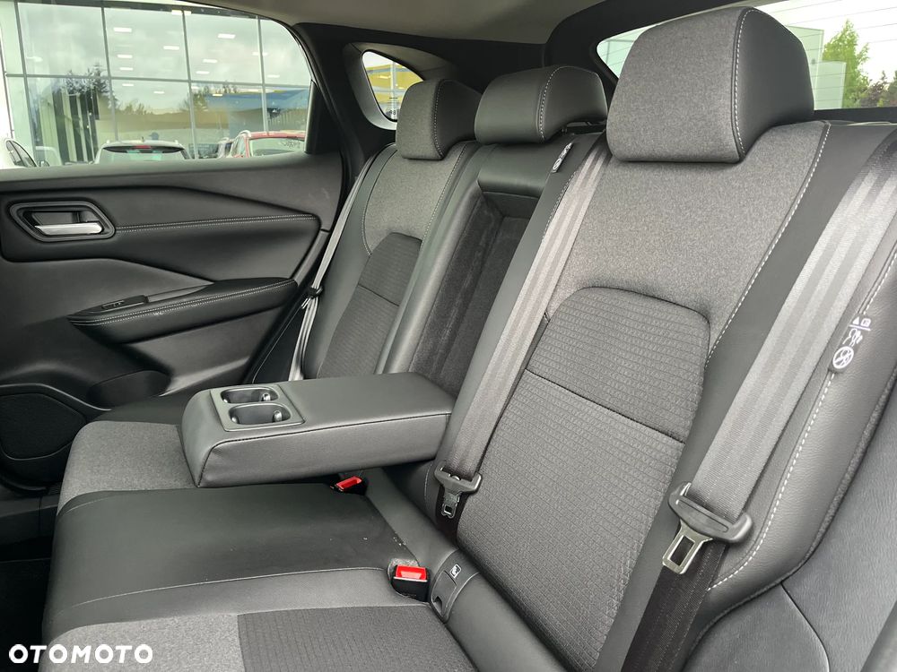Nissan Qashqai 1.3 DIG-T MHEV N-Connecta Xtronic - 16