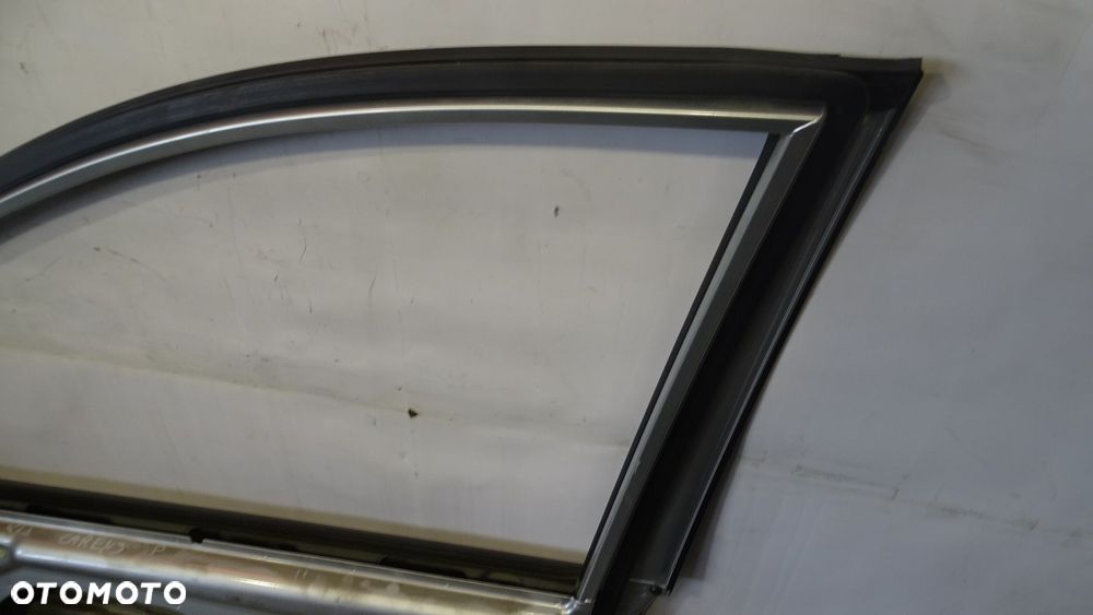 DRZWI PRAWY PRZÓD KIA CARENS III 2.0 KOL: 3D - 14