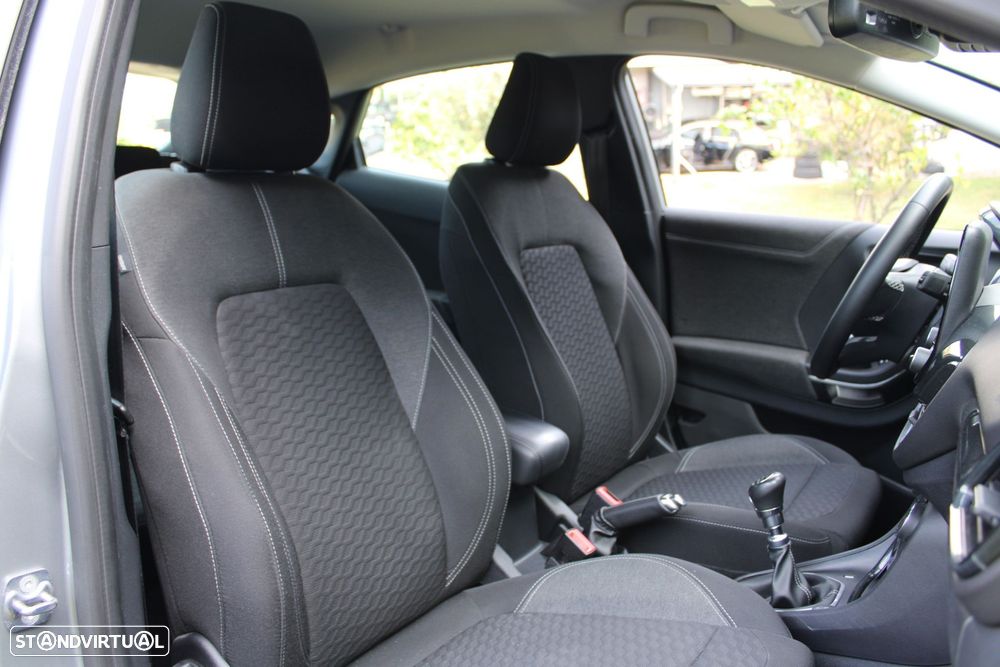 Ford Puma 1.0 EcoBoost Hybrid TITANIUM DESIGN - 24