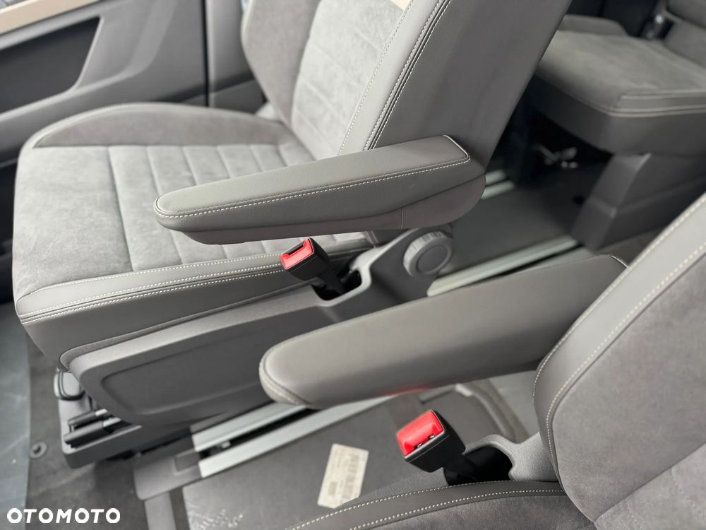 Volkswagen California - 23