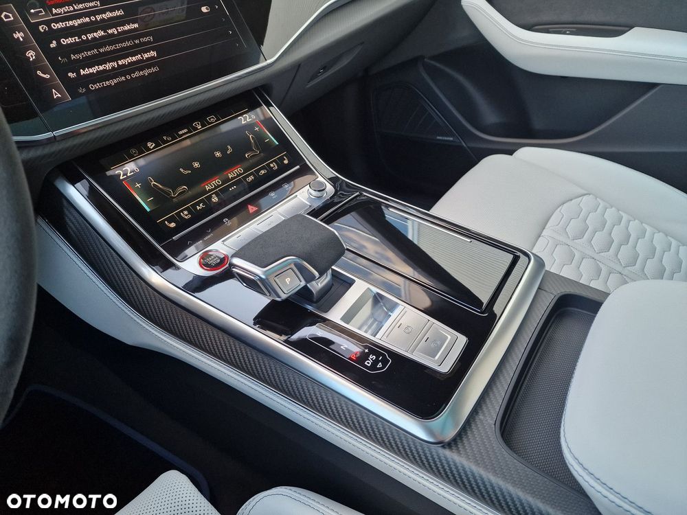Audi RS Q8 - 27