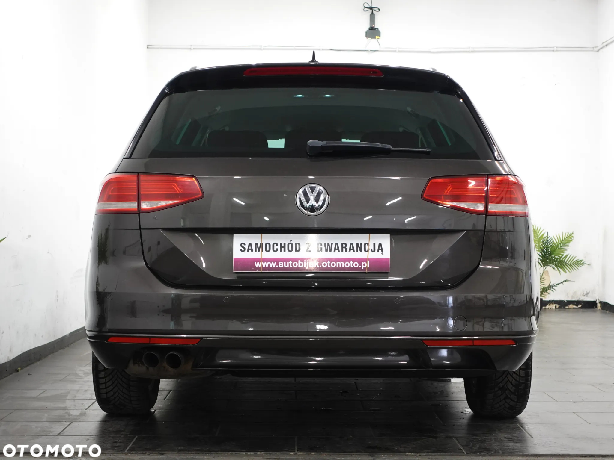 Volkswagen Passat 2.0 TDI BMT Comfortline - 8