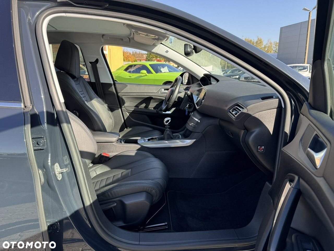 Peugeot 308 1.2 PureTech Business Line S&S - 22
