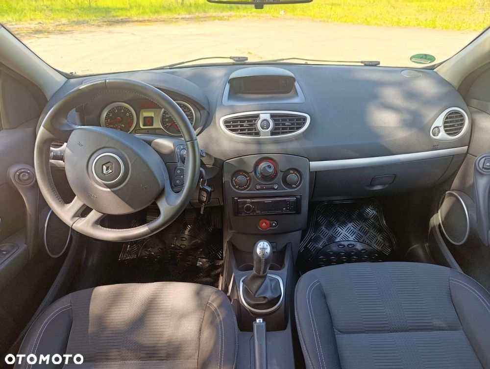 Renault Clio 1.2 16V 75 Dynamique - 6