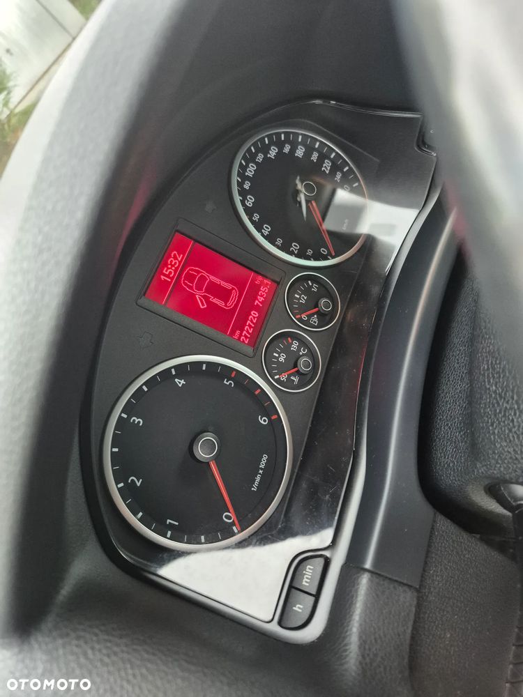 Volkswagen Tiguan - 10
