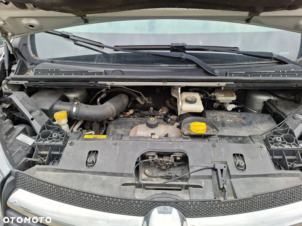 Opel Vivaro - 15
