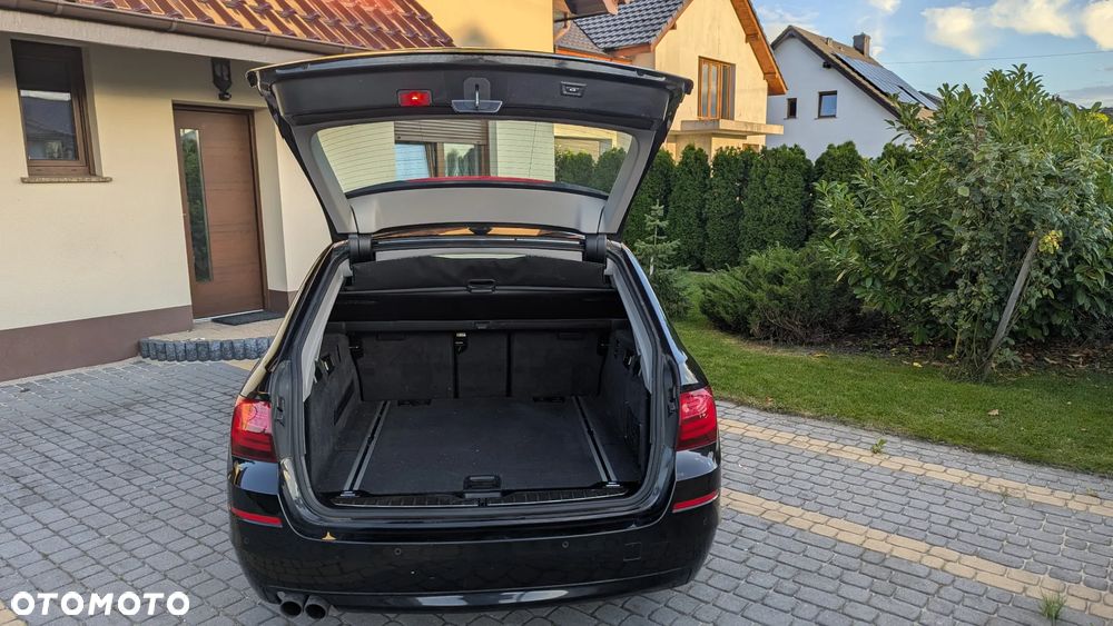 BMW Seria 5 520d xDrive Luxury Line - 15