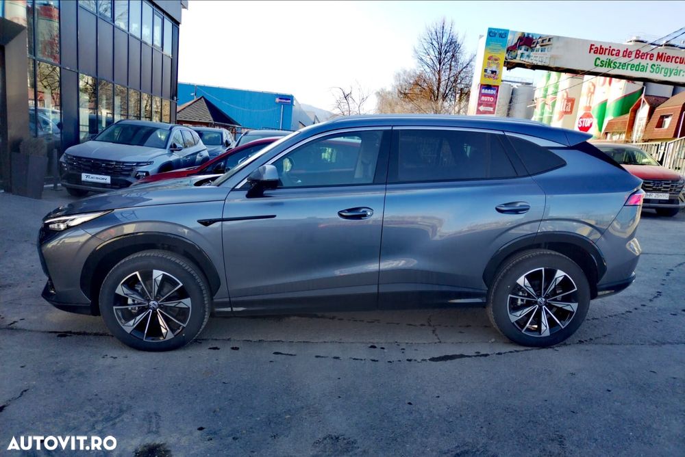 MG HS 1.5 T-GDi 7DCT Excite - 2