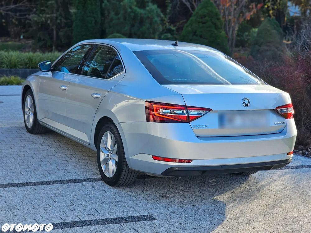 Skoda Superb 1.5 TSI Ambition - 8