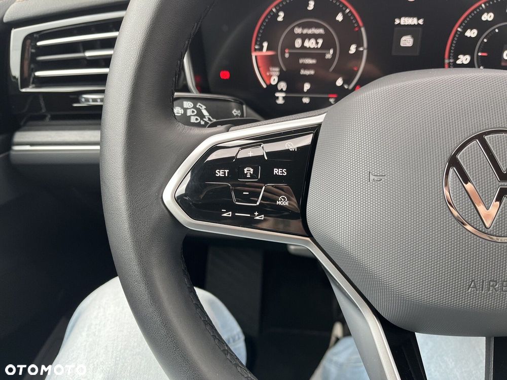 Volkswagen Touareg - 40