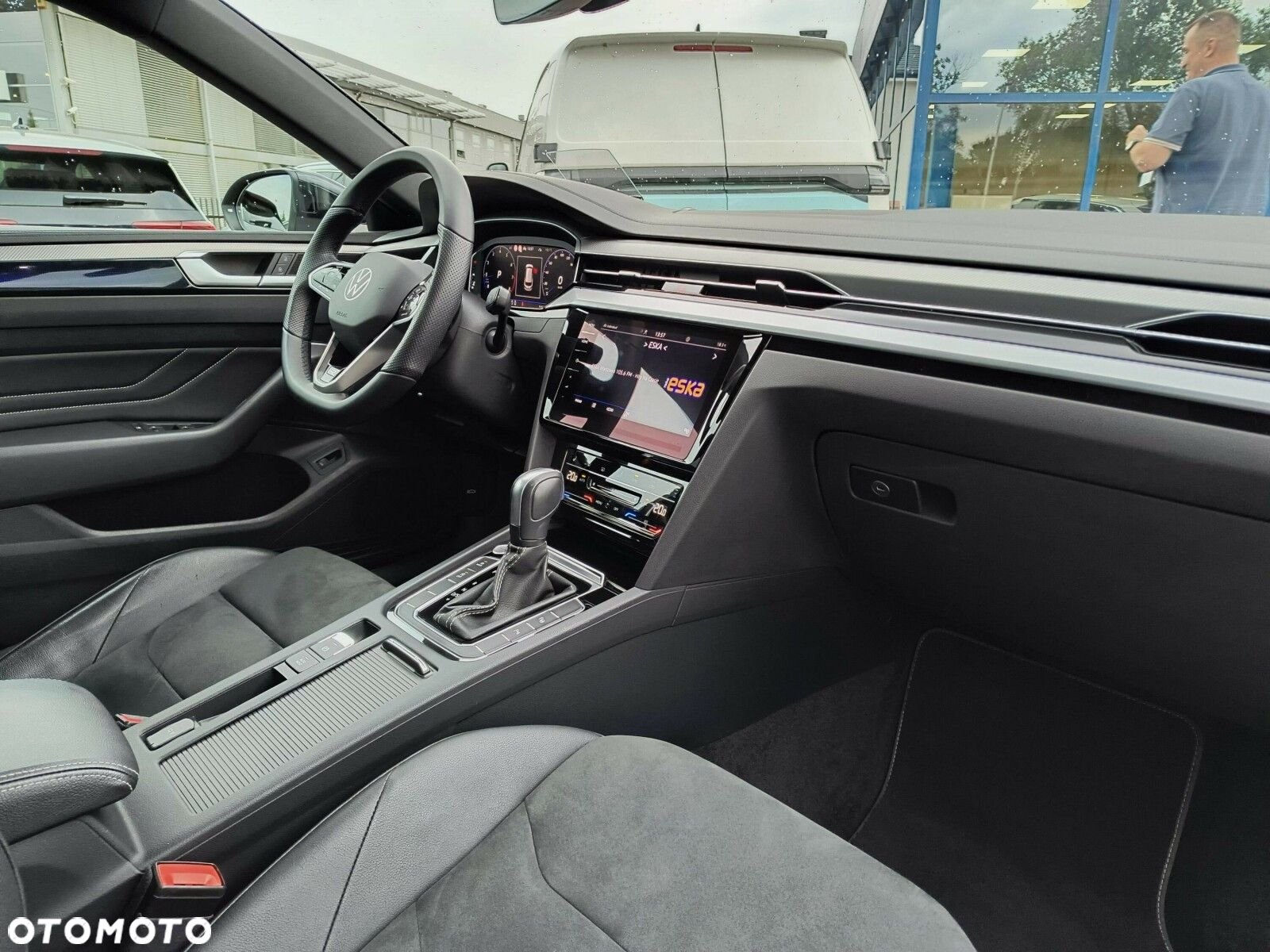 Volkswagen Arteon 2.0 TSI R-Line DSG - 10