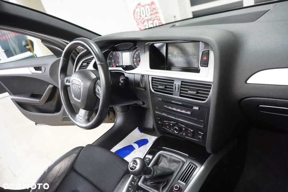 Audi A4 Avant 2.0 TDI DPF S line Sportpaket - 22