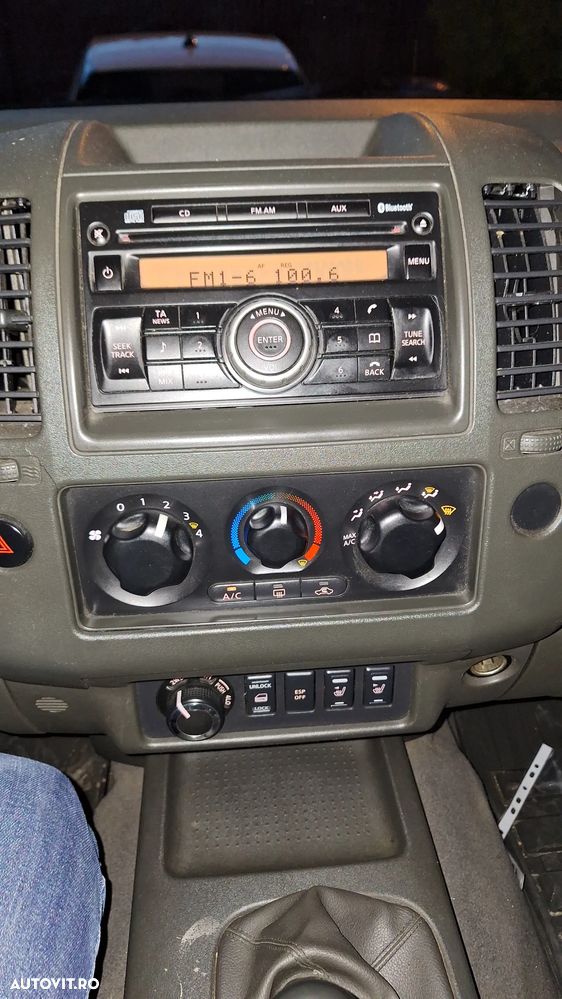 Nissan Navara 2.5 dCi Double Cab XE - 8