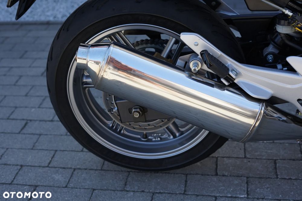 Honda CBF - 9