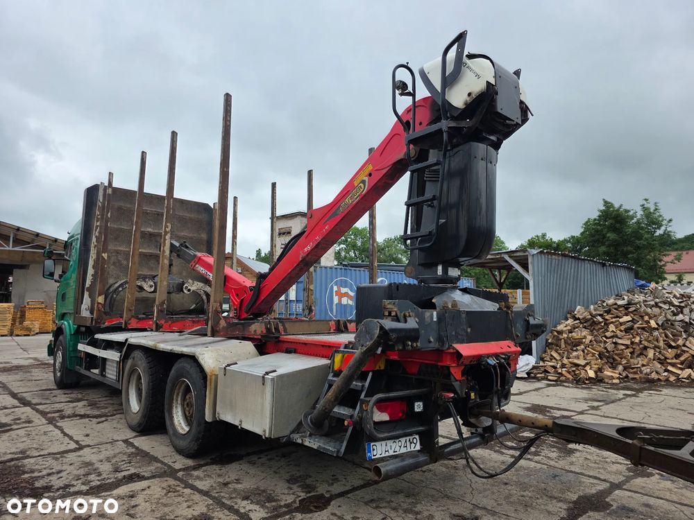Scania R580 6x4 do lasu przewozu drewna - 3