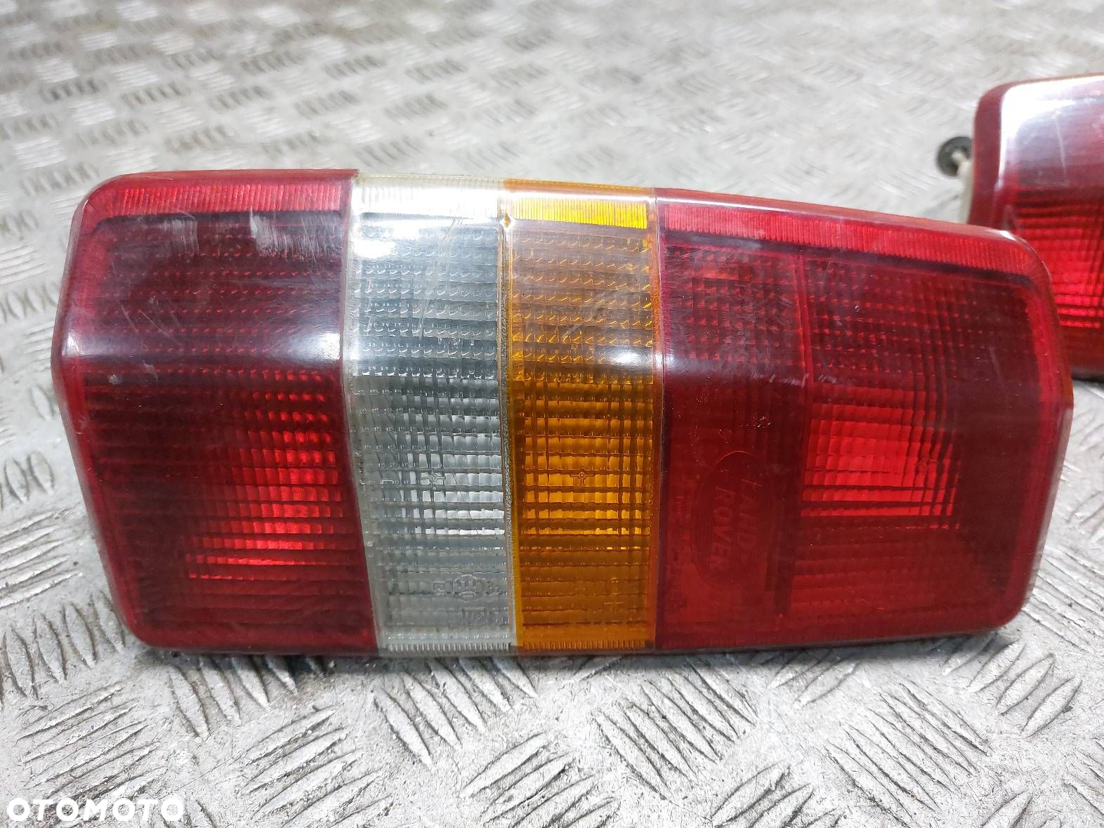 LAMPA LEWY TYŁ + PRAWY TYŁ LAND ROVER DISCOVERY I - 3