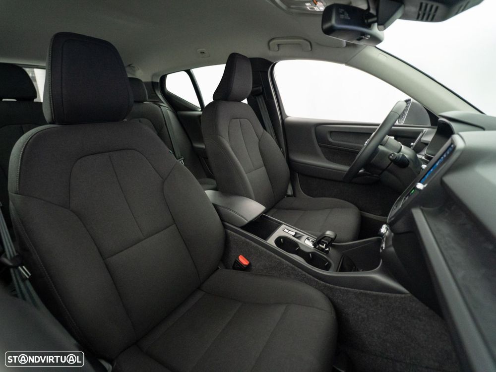 Volvo XC 40 - 41