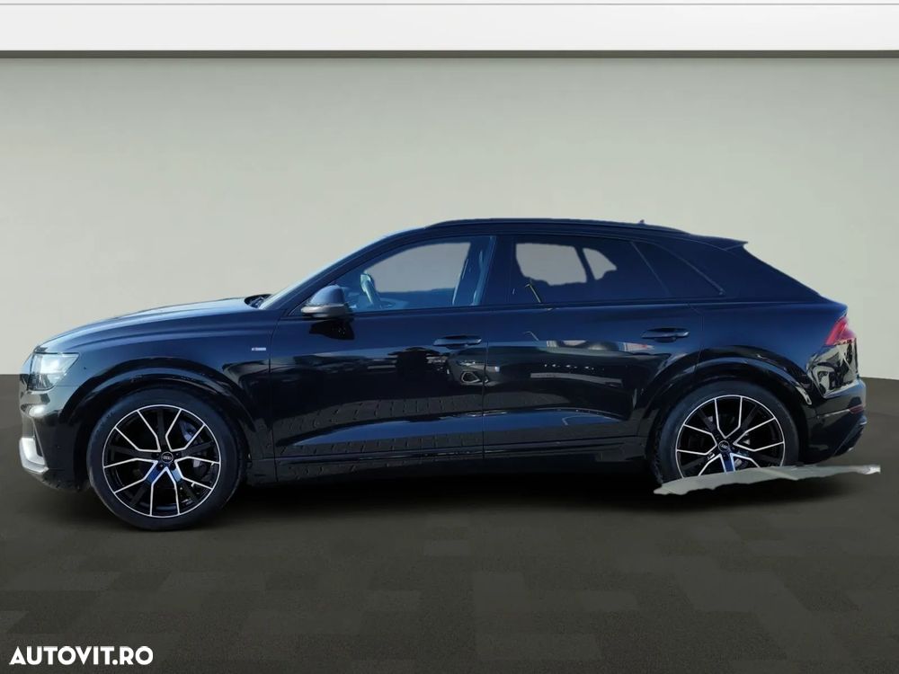 Audi Q8 - 7