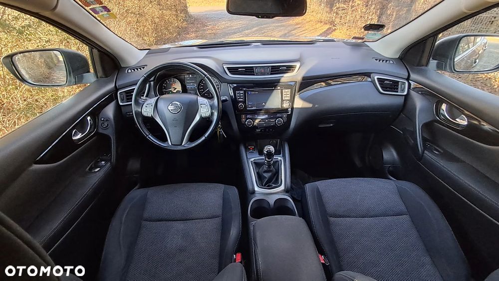 Nissan Qashqai - 10