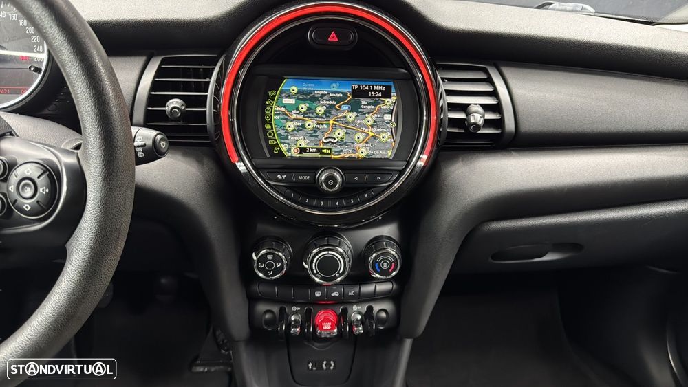 MINI 3 Portas One D - 9