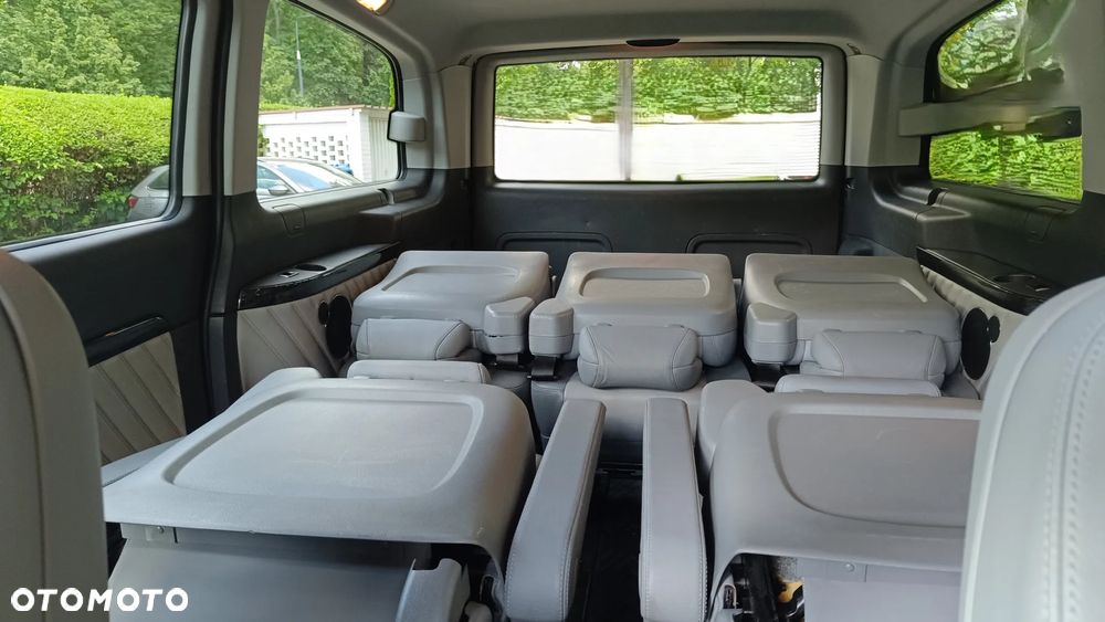 Mercedes-Benz Viano - 7
