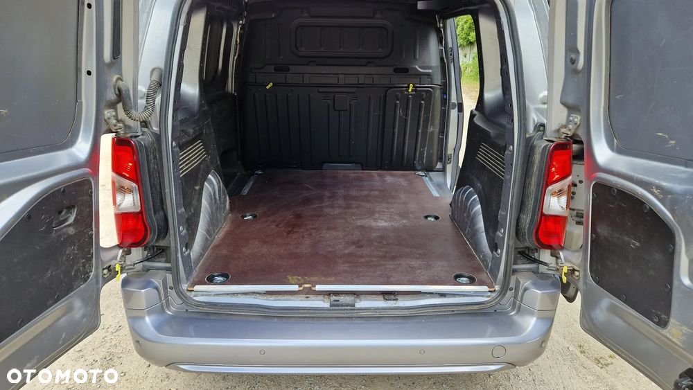 Opel Combo - 12