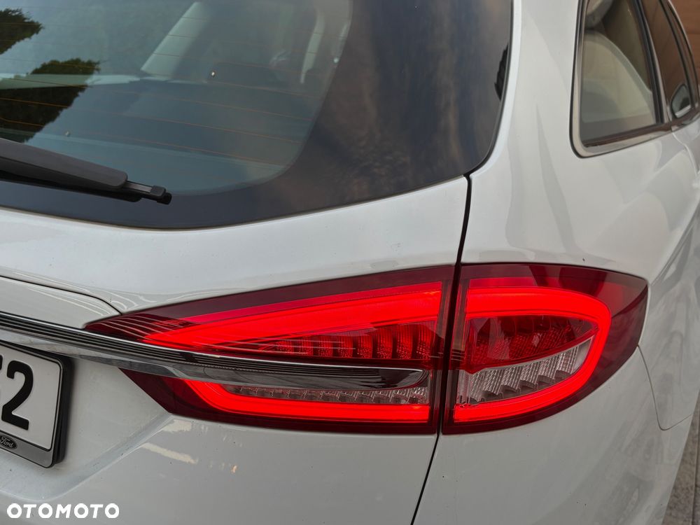 Ford Mondeo 1.5 EcoBoost Titanium - 19