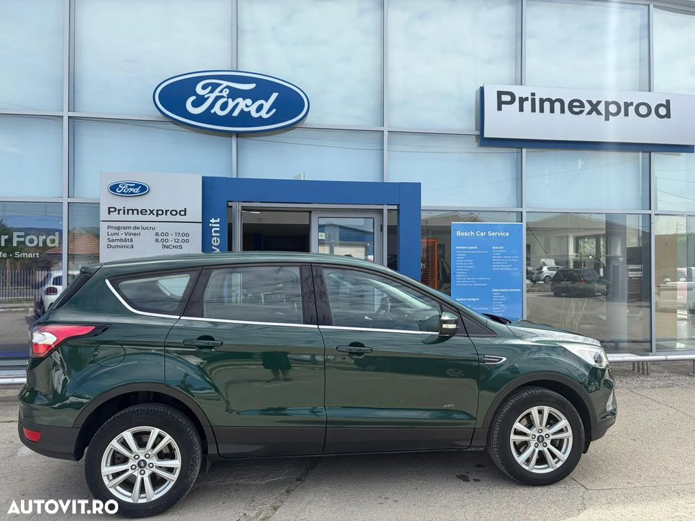 Ford Kuga - 1