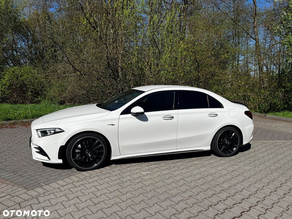 Mercedes-Benz Klasa A 35 AMG 4-Matic 7G-DCT - 2