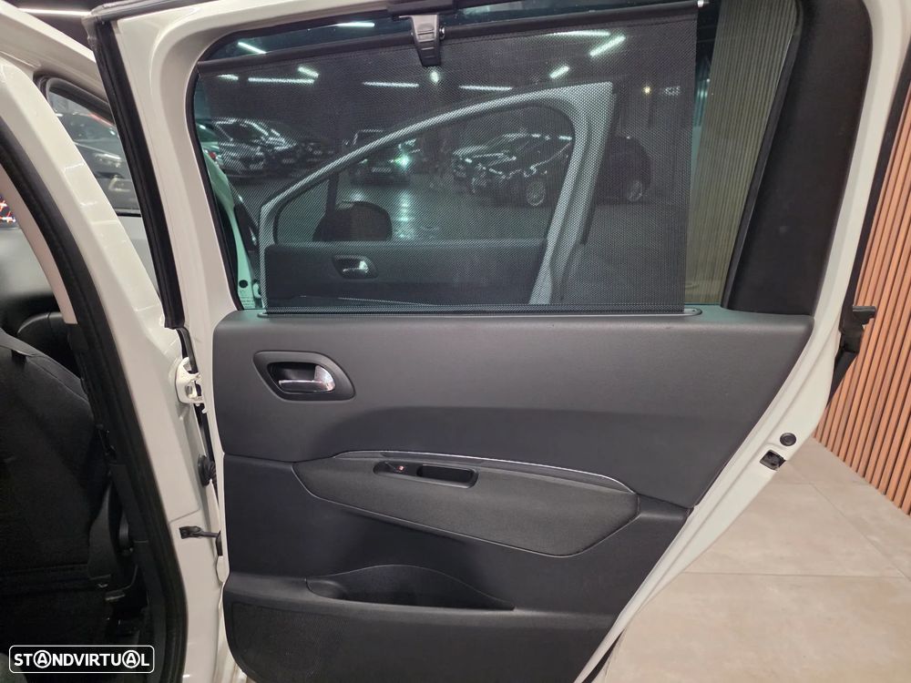 Peugeot 5008 e-HDI 115 ETG6 Stop&Start Active - 17