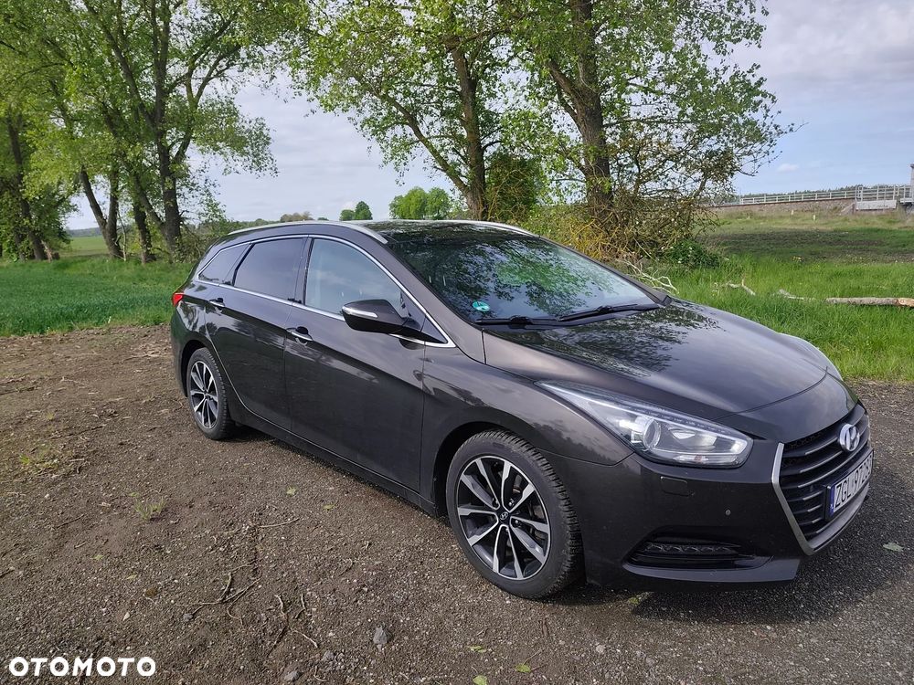Hyundai i40 1.7 CRDi Premium DCT - 2