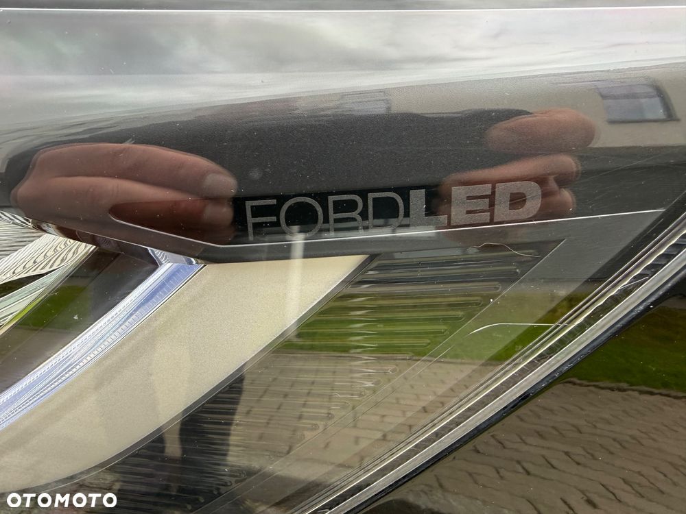 Ford Focus 1.5 EcoBlue Start-Stopp-System TITANIUM STYLE - 9