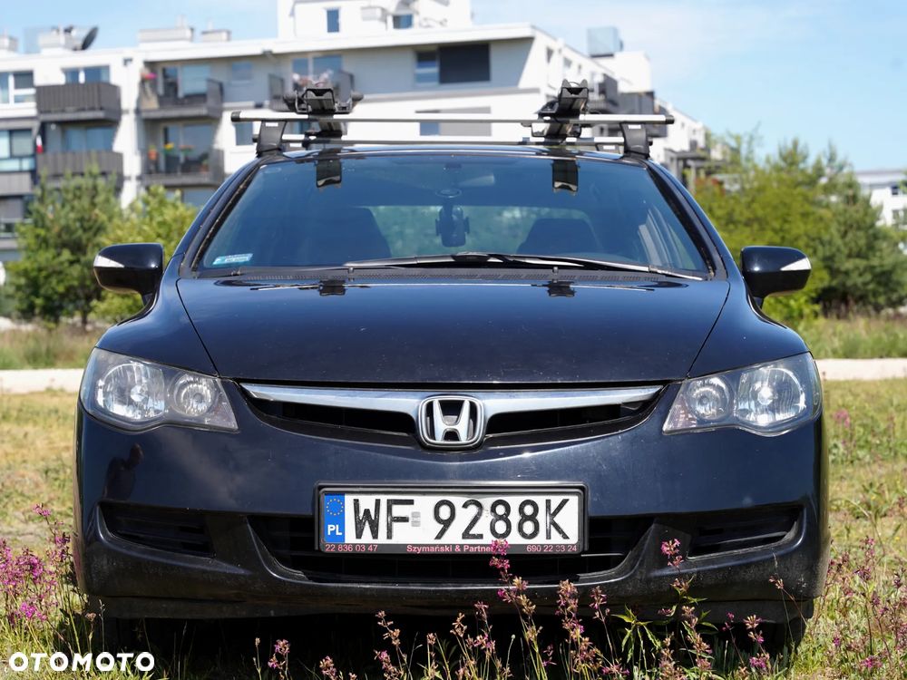Honda Civic 1.8 Comfort - 2