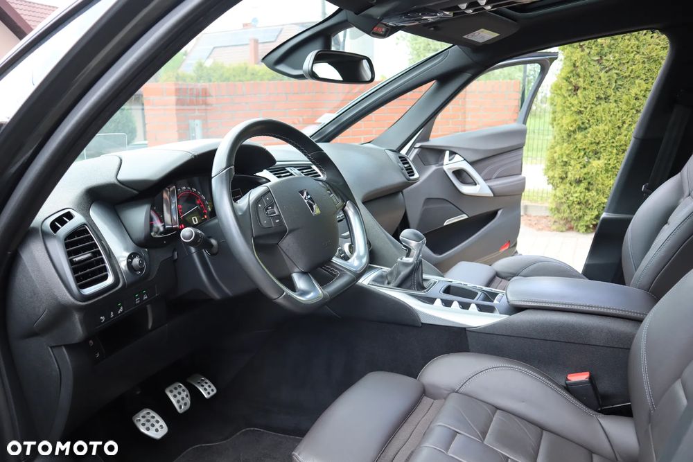 DS Automobiles DS 5 - 9
