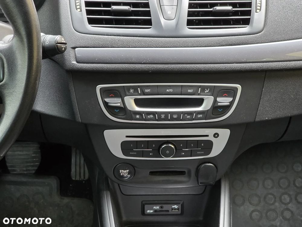 Renault Megane ENERGY TCe 115 Start & Stop Dynamique - 20