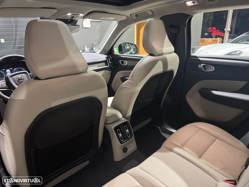 Volvo XC 40 1.5 T5 PHEV Inscription - 24