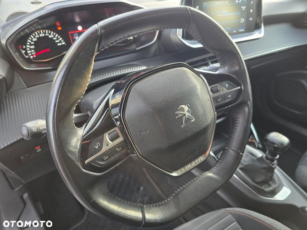 Peugeot 2008 1.2 PureTech Active S&S - 18