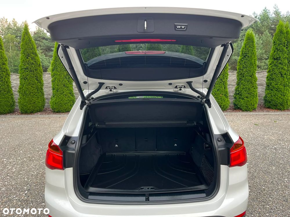 BMW X1 xDrive25d xLine - 8