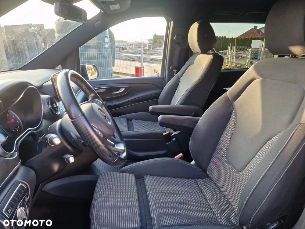 Mercedes-Benz Klasa V 300 d 4-Matic 9G-Tronic - 9