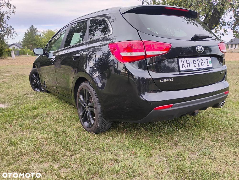 Kia Ceed 1.6 CRDi 136 ISG GT Line - 3