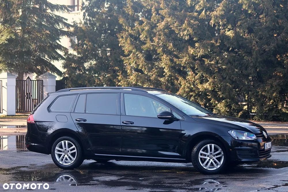 Volkswagen Golf 1.6 TDI BlueMotion Technology Comfortline - 18