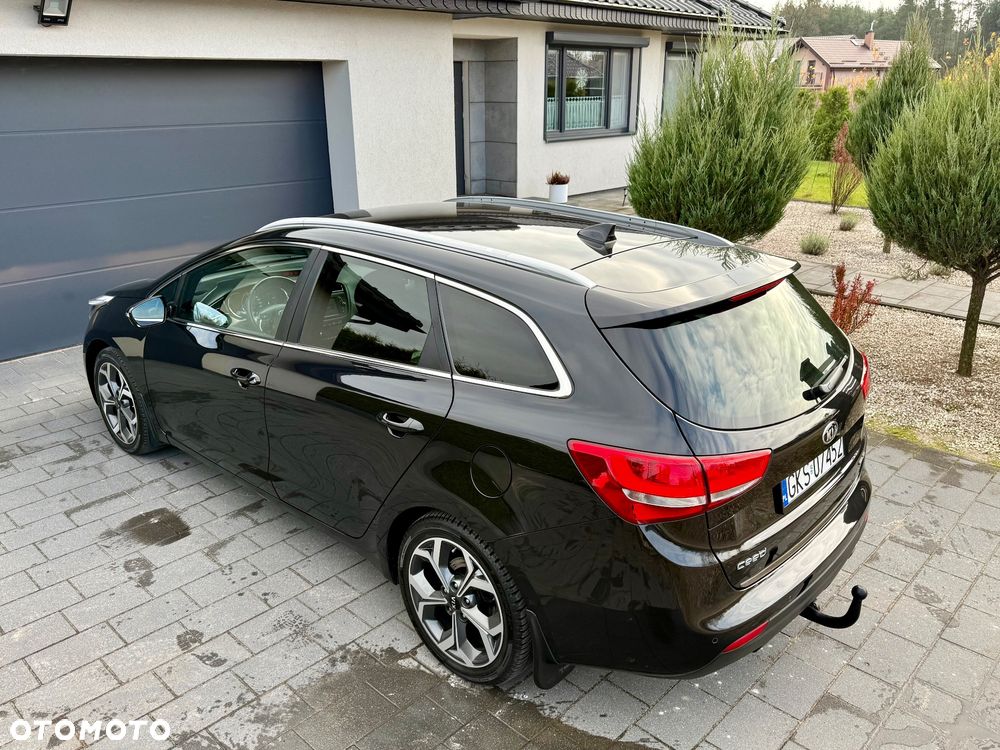 Kia Ceed 1.6 CRDi 136 DCT ISG SW GT Line - 24