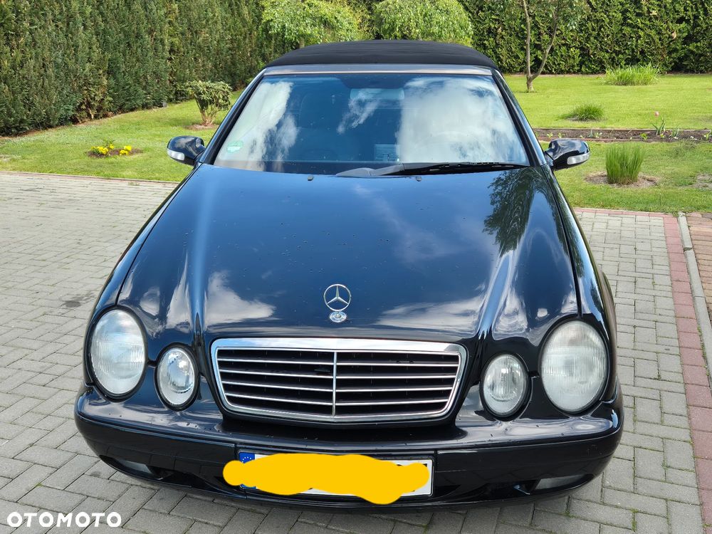 Mercedes-Benz CLK - 3